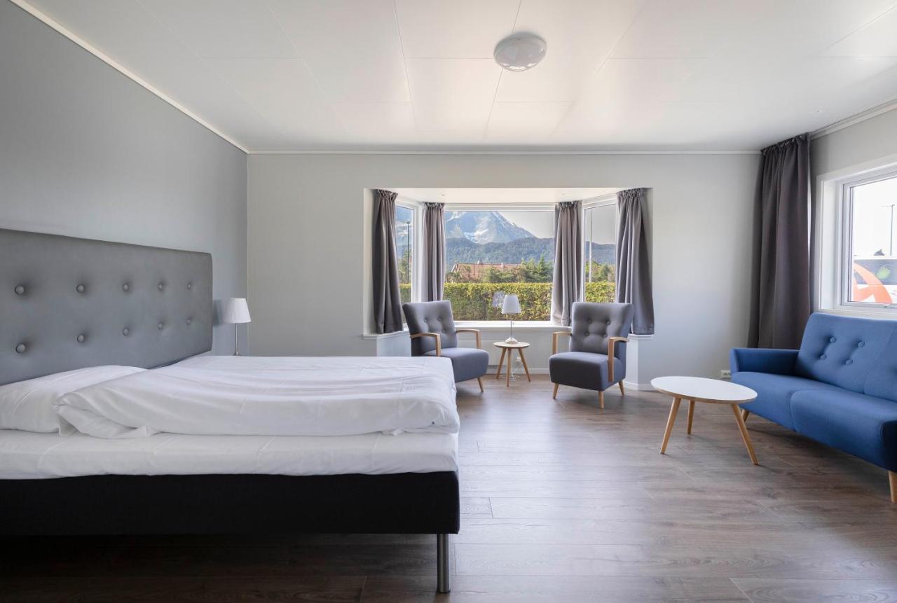 Aursnes Hotell Sykkylven Bagian luar foto