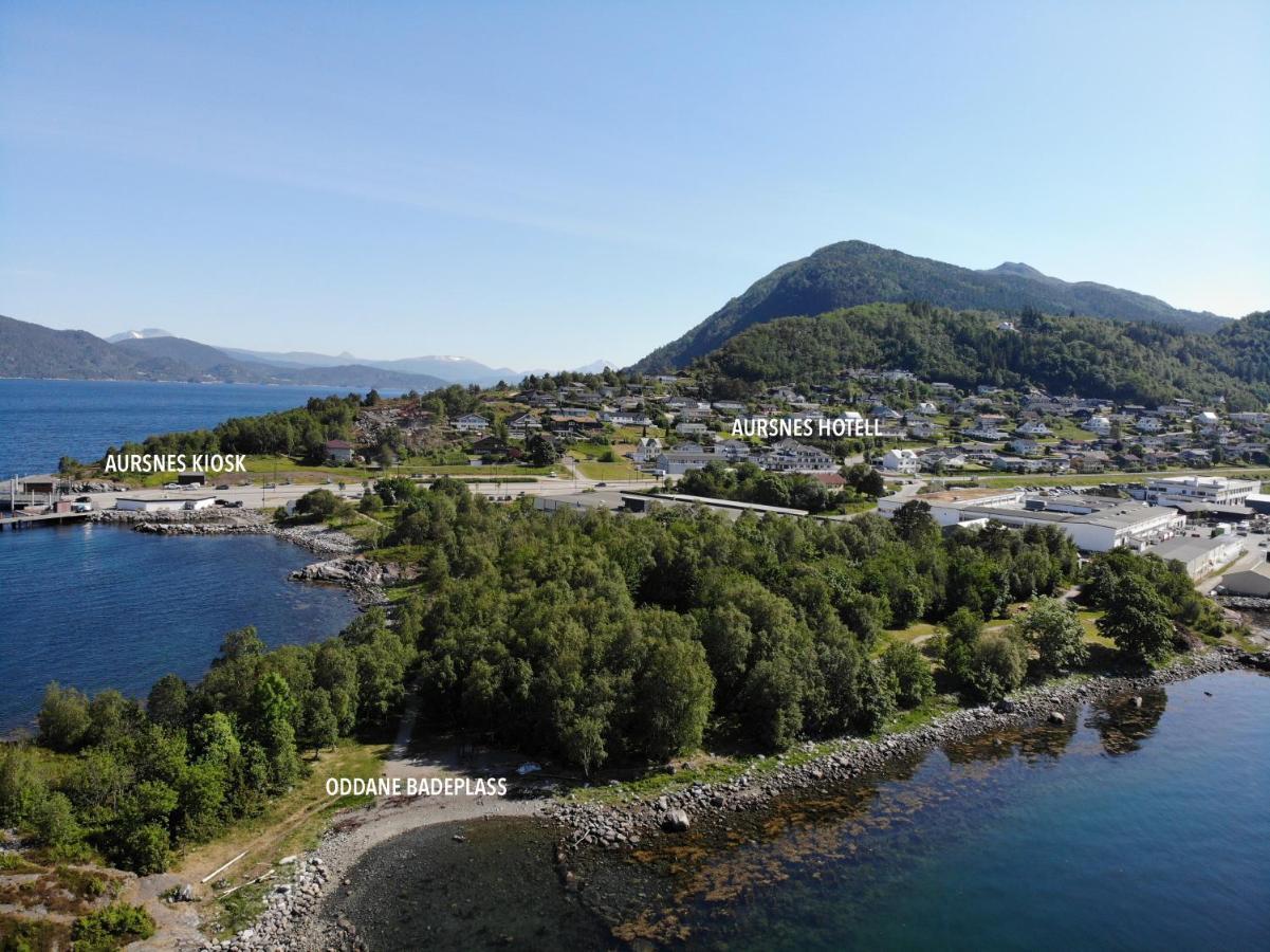 Aursnes Hotell Sykkylven Bagian luar foto